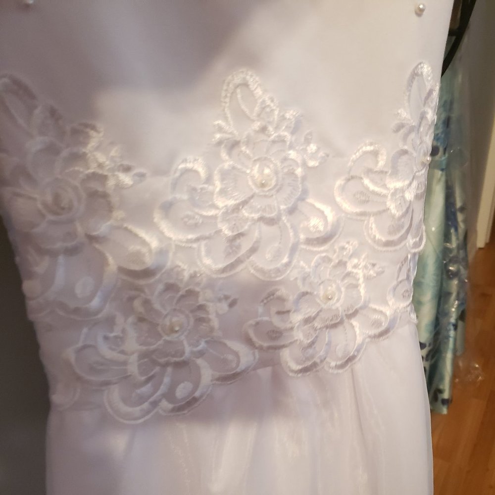 Size 10 Girls White Communion Dress
